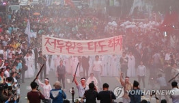 다시 눈앞에 펼쳐지는 광주 오월