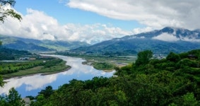 화개동천 야생차밭·섬호정서 본 섬진강…하동 10경 포함