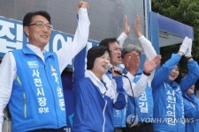 민주, 막판 접전지 화력 집중…경남 찍고 강남(종합)