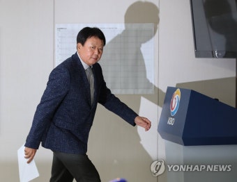 야구대표팀 전임감독의 입장