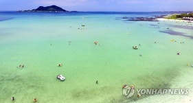 [주말 N 여행] 제주권: 쪽빛 바다가 부른다 무더위 날릴 해수욕장 개장