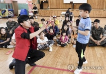 격오지 어린이 찾은 해군 1함대