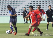 한일 의원들, 도쿄서 '축구 한일전'