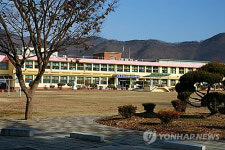 폐교 없는 통폐합…충북서 거점+캠퍼스형 초등교 뜬다