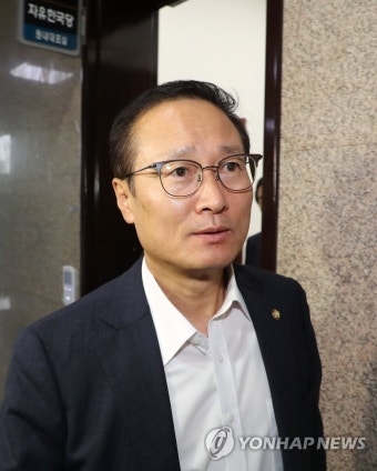 김성태 찾아간 홍영표