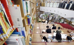 폭염 속 독서삼매경