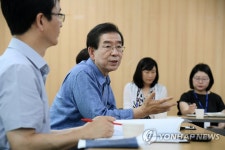 박원순 시장, 삼양동 주민센터 공무원과 간담회