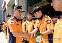 소방청장, 덕암119안전센터 방문