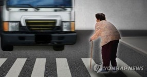 차에 치인 노인, 50%가 재래시장 주변…신호짧고 무단횡단