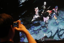 모바일 턴제 RPG 에픽세븐
