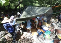 울주군, 석남사 계곡 불법 텐트 강제 철거
