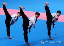 -아시안게임- 한국태권도, 품새 남자 단체전 금메달
