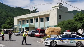 긴장감 감도는 봉화 소천면사무소