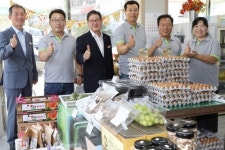 [충북소식] 영동에 로컬푸드 직매장 문 열어