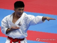 -아시안게임- 가라테 박희준 동메달…남자 가타 사상 첫 메달(종합)