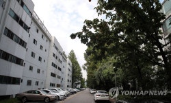 3.3㎡당 1억 원 돌파한 서울 반포 주공1단지