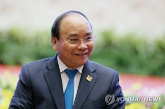 베트남 총리, 한국에 패한 박항서호에 