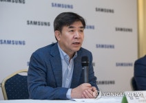 기자간담회하는 김현석 삼성전자 CE부문장