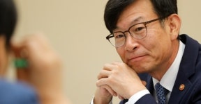 [김상조 인터뷰] 경제민주화 실현 위한 당정 컨트롤타워 필요