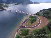 거제도와 연결된 산달도