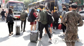 고향가는 길…버스터미널도 북적