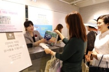 광주 전자의 거리 옛 명성 되살리자 롯데백화점 지원 나서