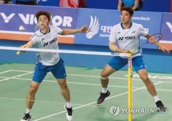 배드민턴 이용대-김기정, 세계4위 격파…성지현도 8강행