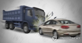 포천 신북IC 인근 국도서 4중 추돌사고…2명 부상