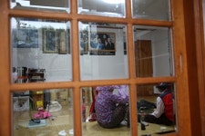 MB 1심 선고 고향 덕실마을 정적만…관광객 발길도 뚝