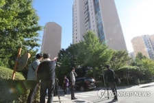 경찰, 이재명 경기도지사 성남 자택 압수수색(1보)