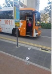 부산 혼잡 버스정류소에서 한줄서기 시범 캠페인