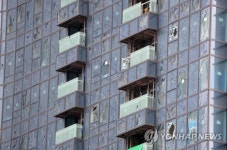 오거돈 부산시장, 엘시티 태풍피해 안전불감증 질타