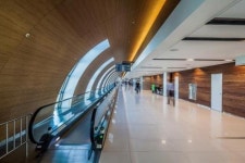 김포공항 국내선 터미널 새단장…10년 리모델링 마치고 준공