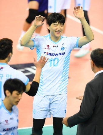 '정지석 22득점' 대한항공, 한국전력 꺾고 2연승