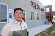 [어촌은 지금] ② 땅끝에서 즐기는 전복 여행…해남 송호마을
