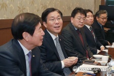 성윤모 장관, 부산지역 조선기자재업계와 간담회