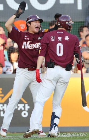 넥센 1번타자 김하성·한화 4번타자 김태균…4차전 빅뱅 예고(종합)