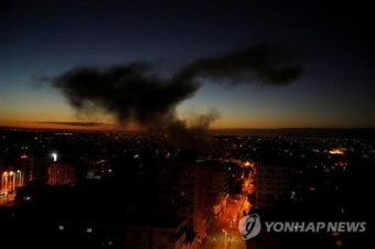 이스라엘군 가자지구 공습…