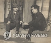 데뷔작 로맨스 빠빠의 신성일