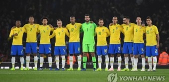 브라질 축구의 상징 '노란색 유니폼' 디자이너 83세로 사망