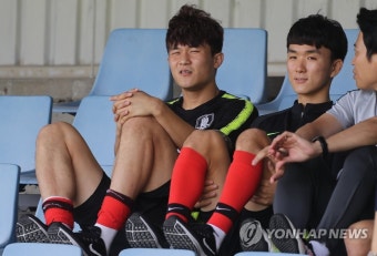 김민재와 황인범