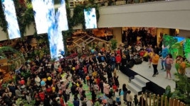 롯데 프리미엄 아울렛 기흥점 개점후 나흘간 20만명 방문