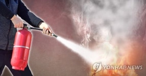 충남 논산 찜질방 불…비번 소방관 조기 진화 성공