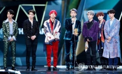 방탄소년단 2018 MAMA 9관왕…해체 고민하다 맘 다잡았죠