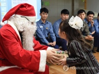 내년에도 착한 일 많이 할게요!