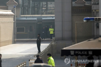 김정은, 전용열차 대기 베이징역 도착…곧 귀국길 올라(1보)