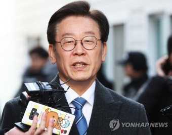 이재명 대표, 1심 징역형 집행유예 선고에 대한 판결문 면밀히 검토하며 항소 여부 결정