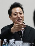 서문시장 상인 만난 오세훈