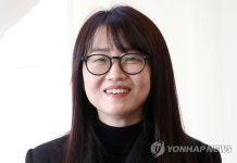 '킹덤'의 김은희 작가