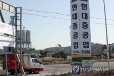 썰렁한 현대중공업 군산조선소 앞